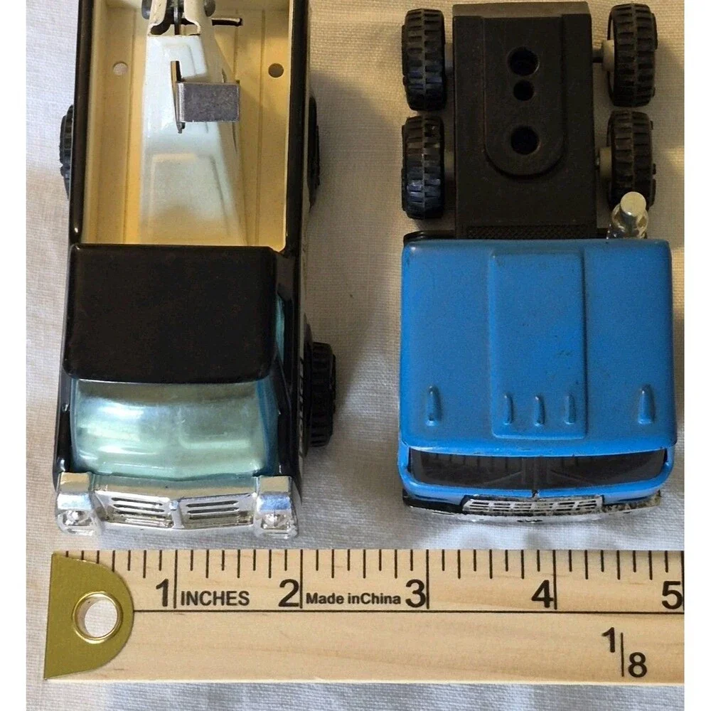 Vintage 1970s Lot Of 2 Buddy L Trucks Hawaiian Punch & Police Tow Truck Metal